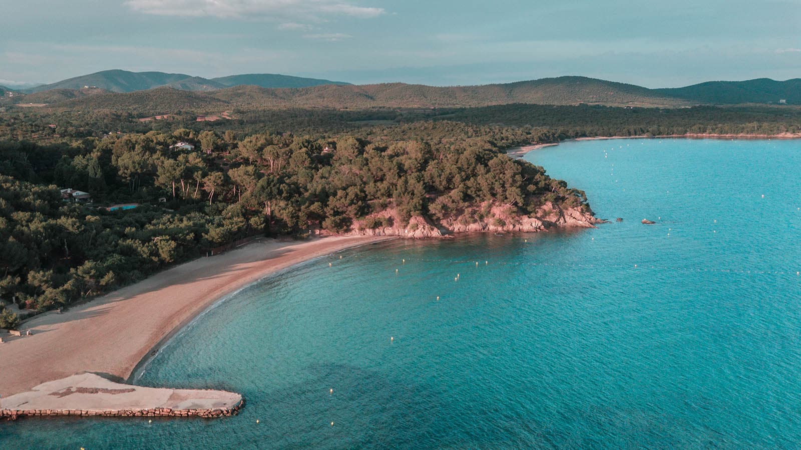 Vue drone de la plage