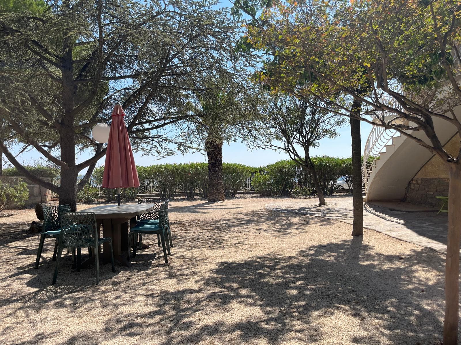 Jardin et coin detente